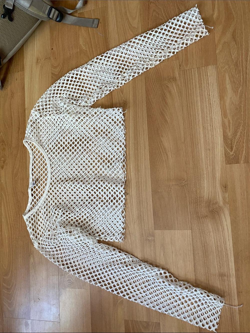 Open-Knit Long Sleeve Crop Top - White